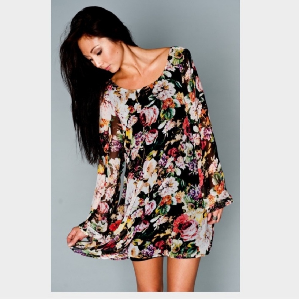 SMYM Madame Fleur Bombshell